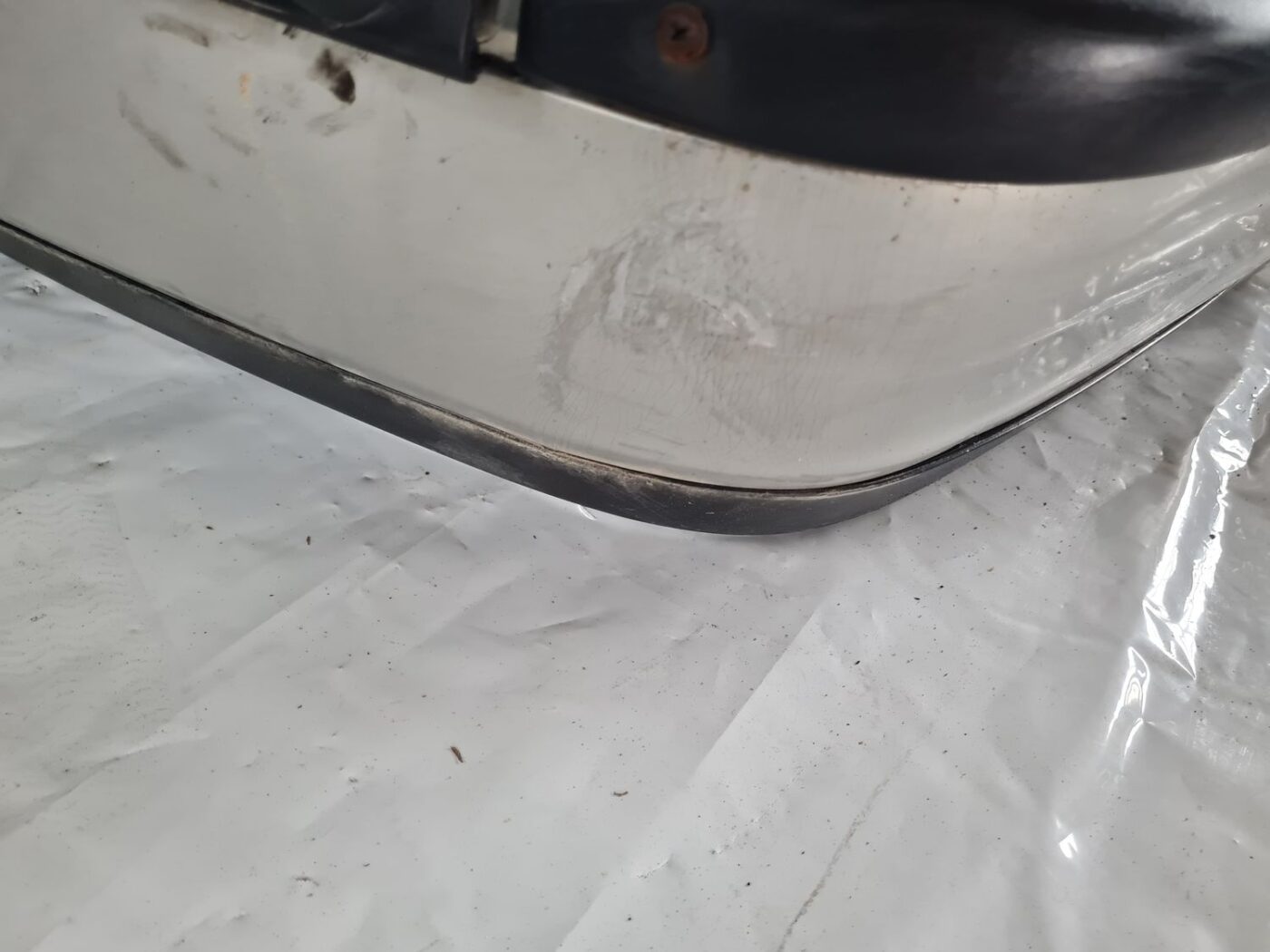 Aizmugures buferis priekš SAAB 9-5 1999