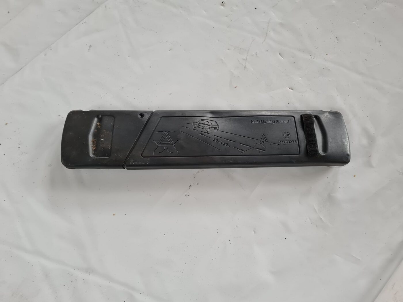 Brīdinājuma trīsstūris priekš SAAB 9-5 1999 5 Brīdinājuma trīsstūris priekš SAAB 9-5 1999