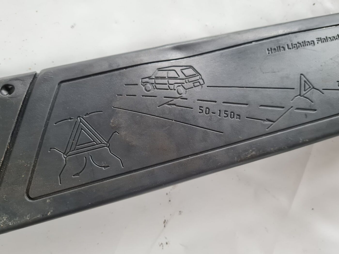 Brīdinājuma trīsstūris priekš SAAB 9-5 1999 3 Brīdinājuma trīsstūris priekš SAAB 9-5 1999