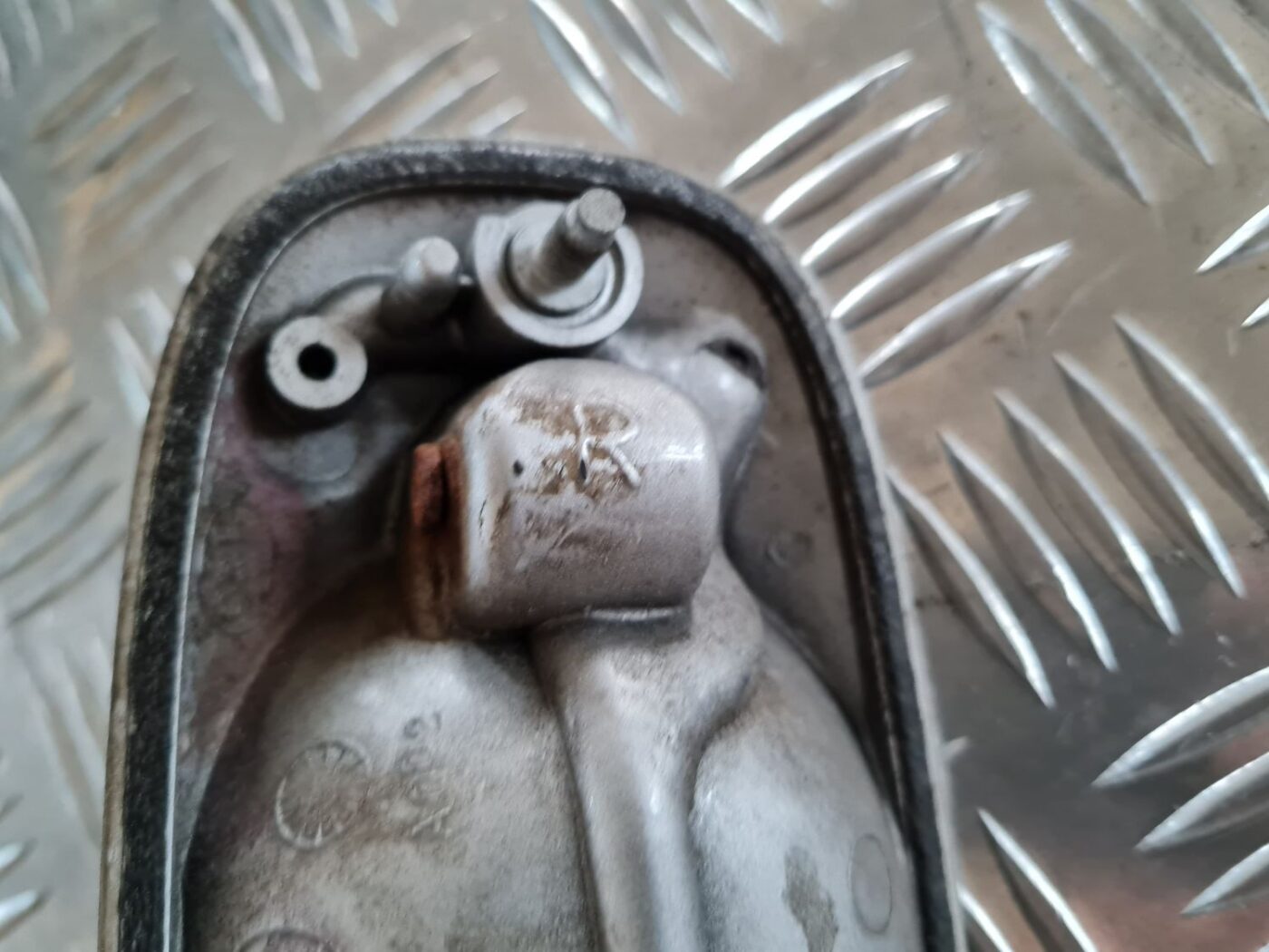 Priekšējāis labais durvju rokturis priekš CHRYSLER VOYAGER 2006