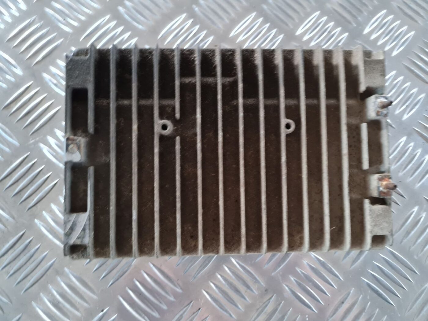 Dzinēja vadības bloks priekš CHRYSLER VOYAGER 2006 2 Dzinēja vadības bloks priekš CHRYSLER VOYAGER 2006