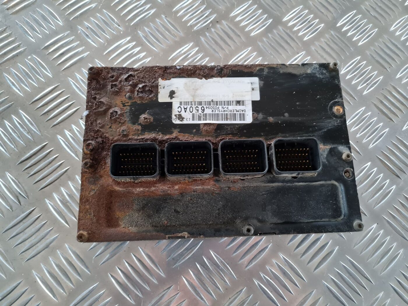 Dzinēja vadības bloks priekš CHRYSLER VOYAGER 2006 4 Dzinēja vadības bloks priekš CHRYSLER VOYAGER 2006