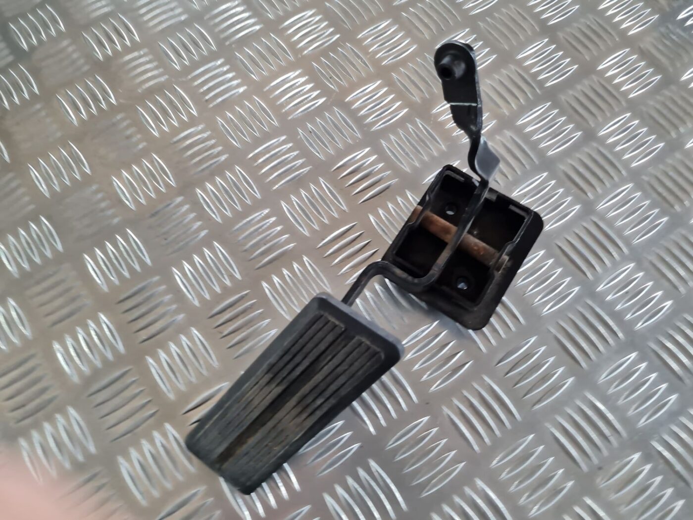 Gāzes pedālis priekš CHRYSLER VOYAGER 2006 3 Gāzes pedālis priekš CHRYSLER VOYAGER 2006