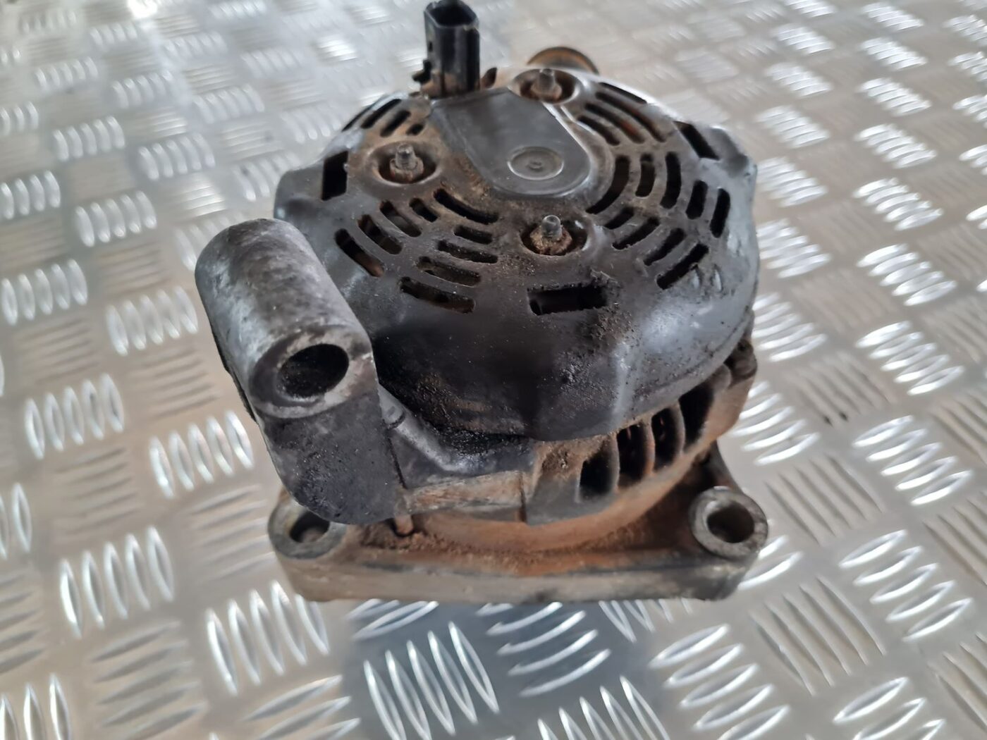 Ģenerators priekš CHRYSLER VOYAGER 2006