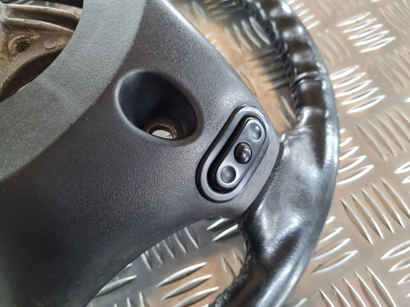 Stūre priekš CHRYSLER VOYAGER 2006