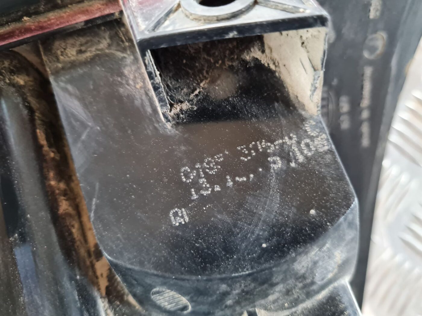 Aizmugurējais labais lukturis priekš CHRYSLER VOYAGER 2006 4 Aizmugurējais labais lukturis priekš CHRYSLER VOYAGER 2006