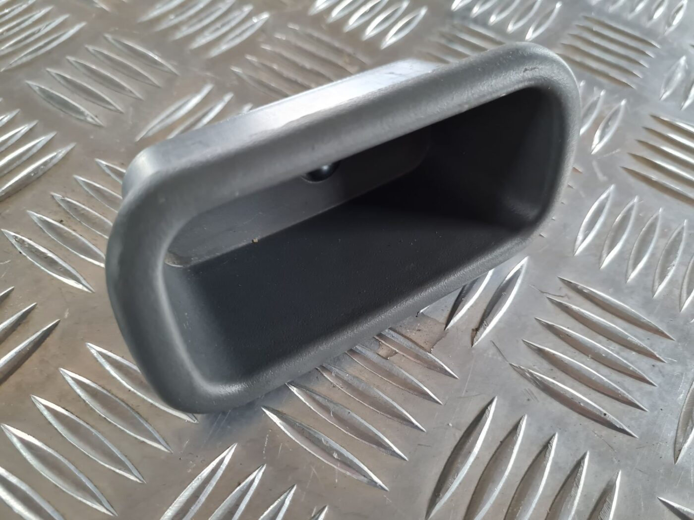 Durvju rokturu apdares uzlika (salonā) priekš CHRYSLER VOYAGER 2006