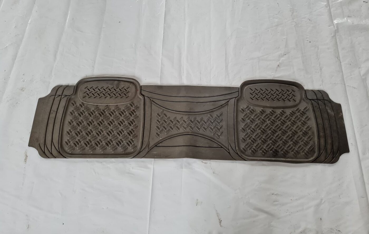 Salona paklājs priekš CHRYSLER VOYAGER 2006 2 Salona paklājs priekš CHRYSLER VOYAGER 2006