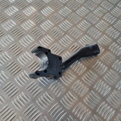 Stikla tīrītāja slēdzis priekš VW GOLF IV 1999