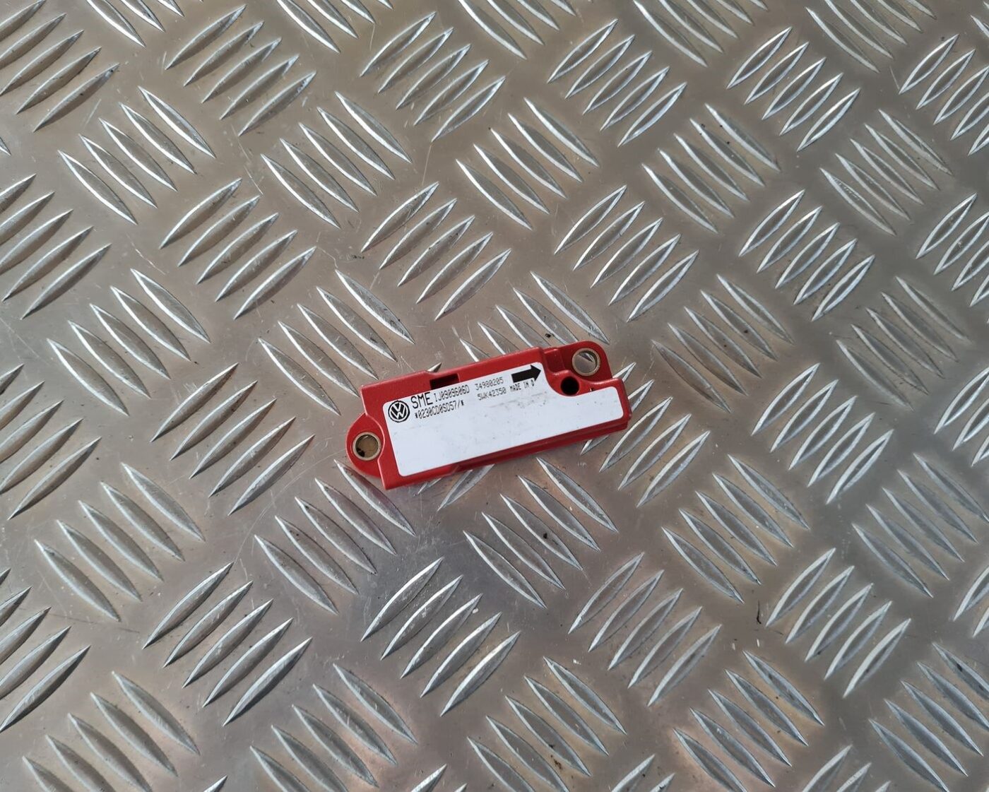 Drošības spilvena trieciensensors priekš VW GOLF IV 1999