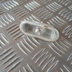 Pagrieziena signala lukturis priekš VW GOLF IV 1999