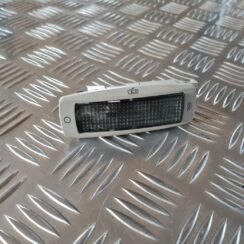 Aizmugurējo sēdvietu apgaismojums priekš VW GOLF IV 1999