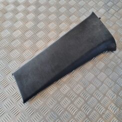 Vidējas salona statnes apdare priekš VW GOLF IV 1999