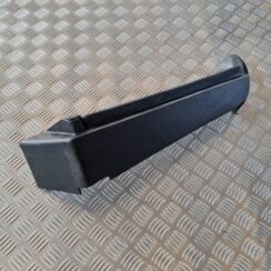 Bagāžnieka žalūziju sliedes priekš VW GOLF IV 1999