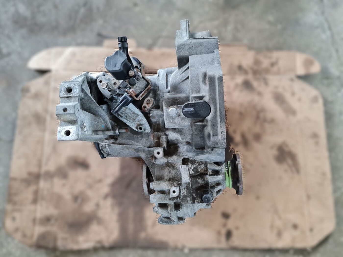 Mehāniska pārnesumkārba priekš VW GOLF IV 1999 7 Mehāniska pārnesumkārba priekš VW GOLF IV 1999