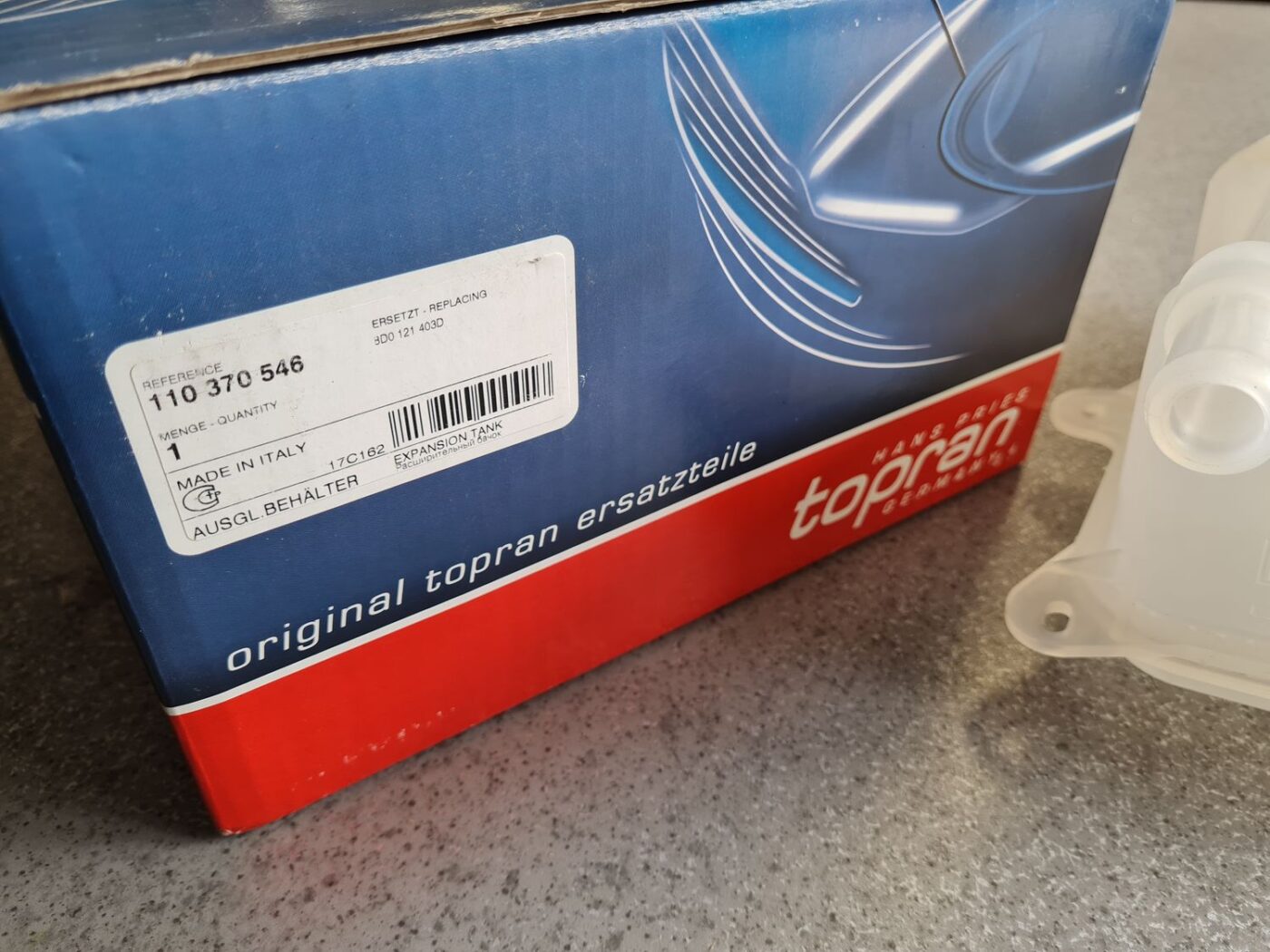 Dzesēšanas šķidruma tvertne priekš 3 Dzesēšanas šķidruma tvertne priekš