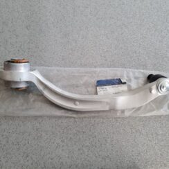 Priekšējas piekares svira priekš