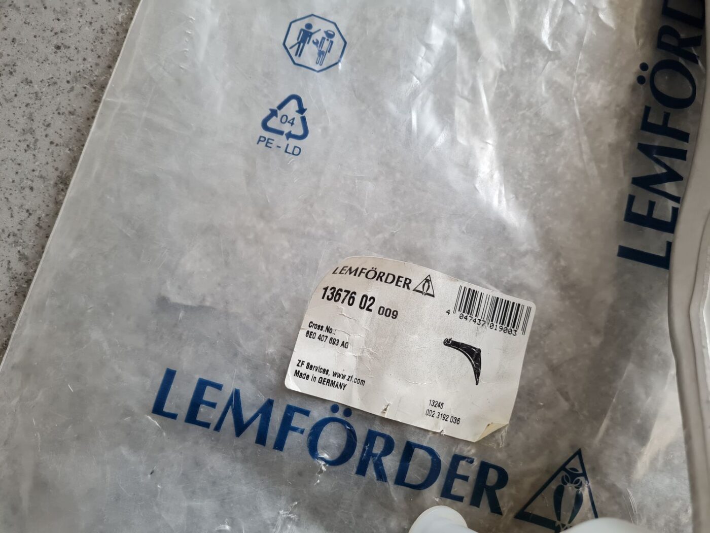 Priekšējas piekares svira priekš 3 Priekšējas piekares svira priekš