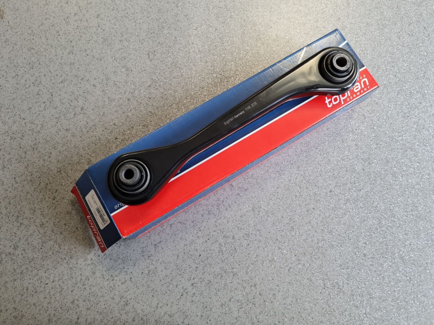 Aizmugures piekares svira priekš 1 Aizmugures piekares svira priekš