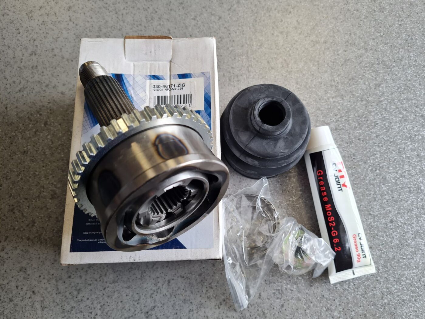 Ārējais pusass šarnīrs priekš 2 Ārējais pusass šarnīrs priekš