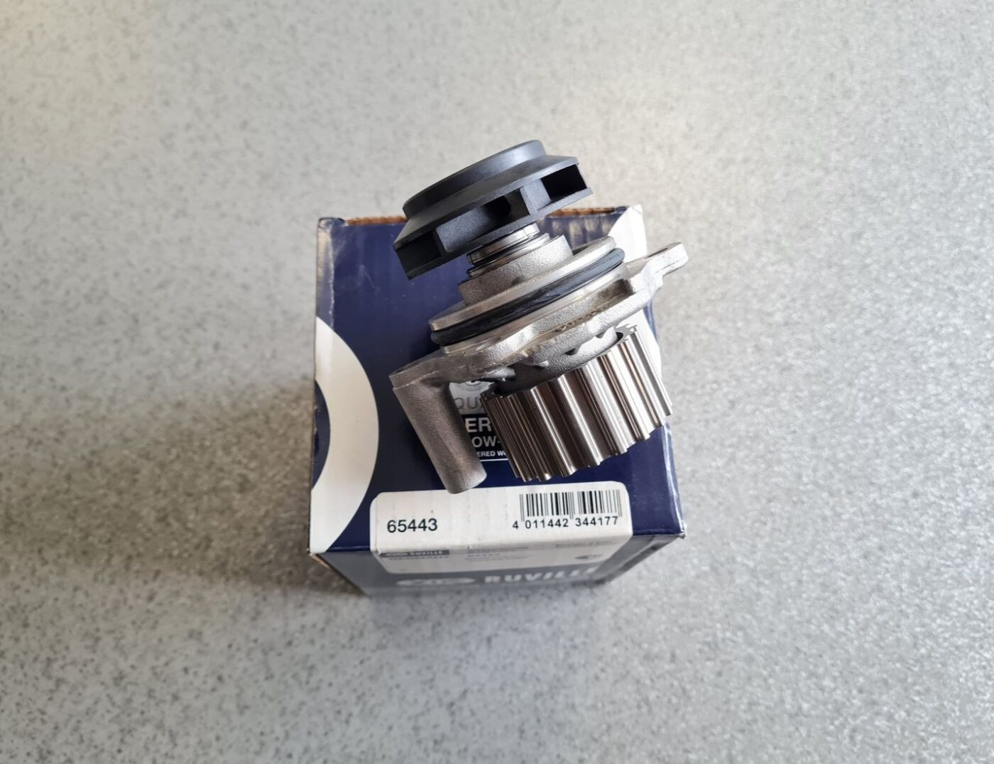 Ūdens sūknis priekš