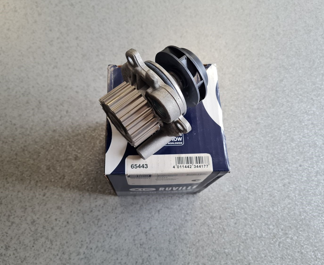 Ūdens sūknis priekš