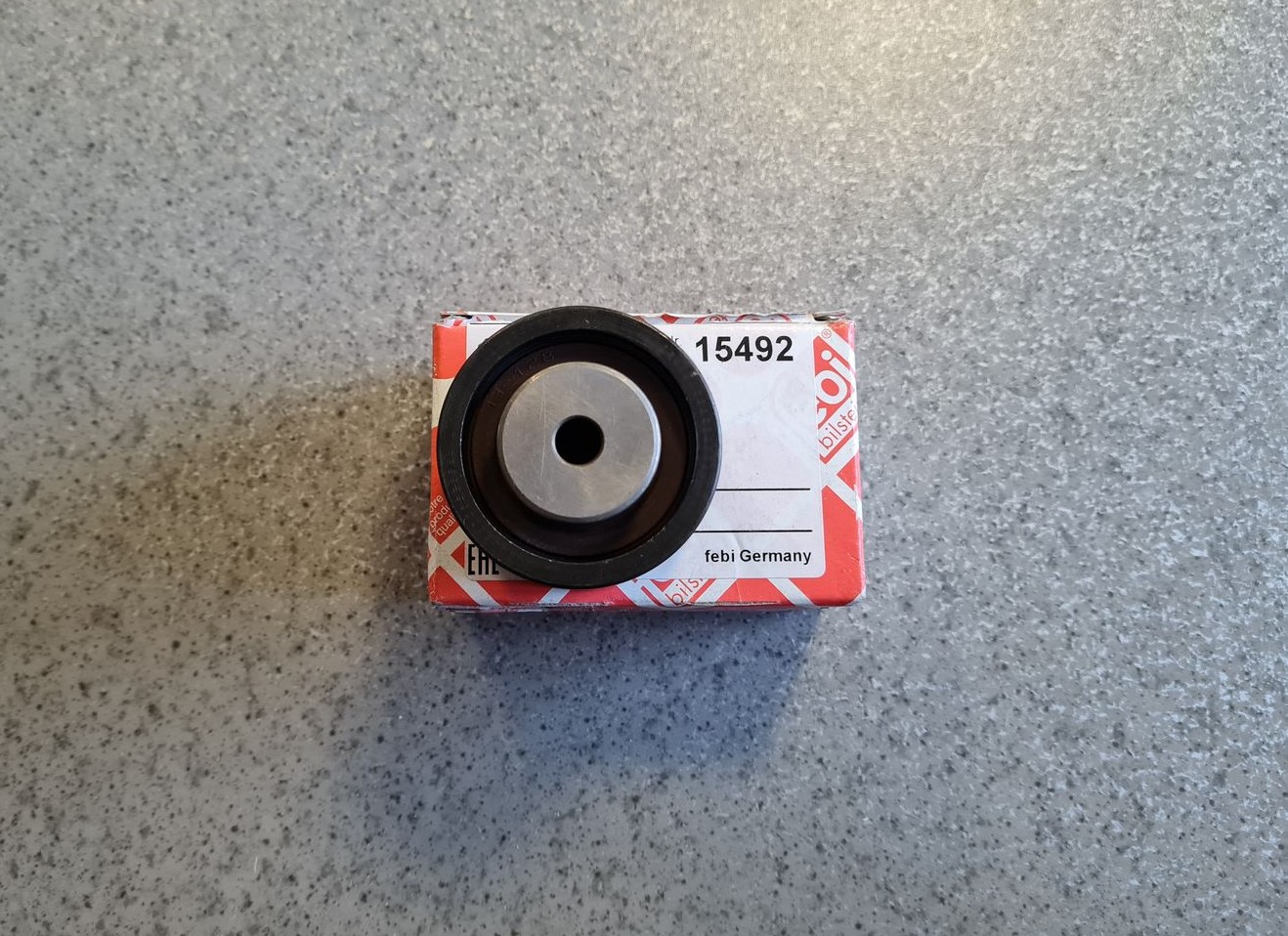 Spriegotājrullītis priekš 2 Spriegotājrullītis priekš