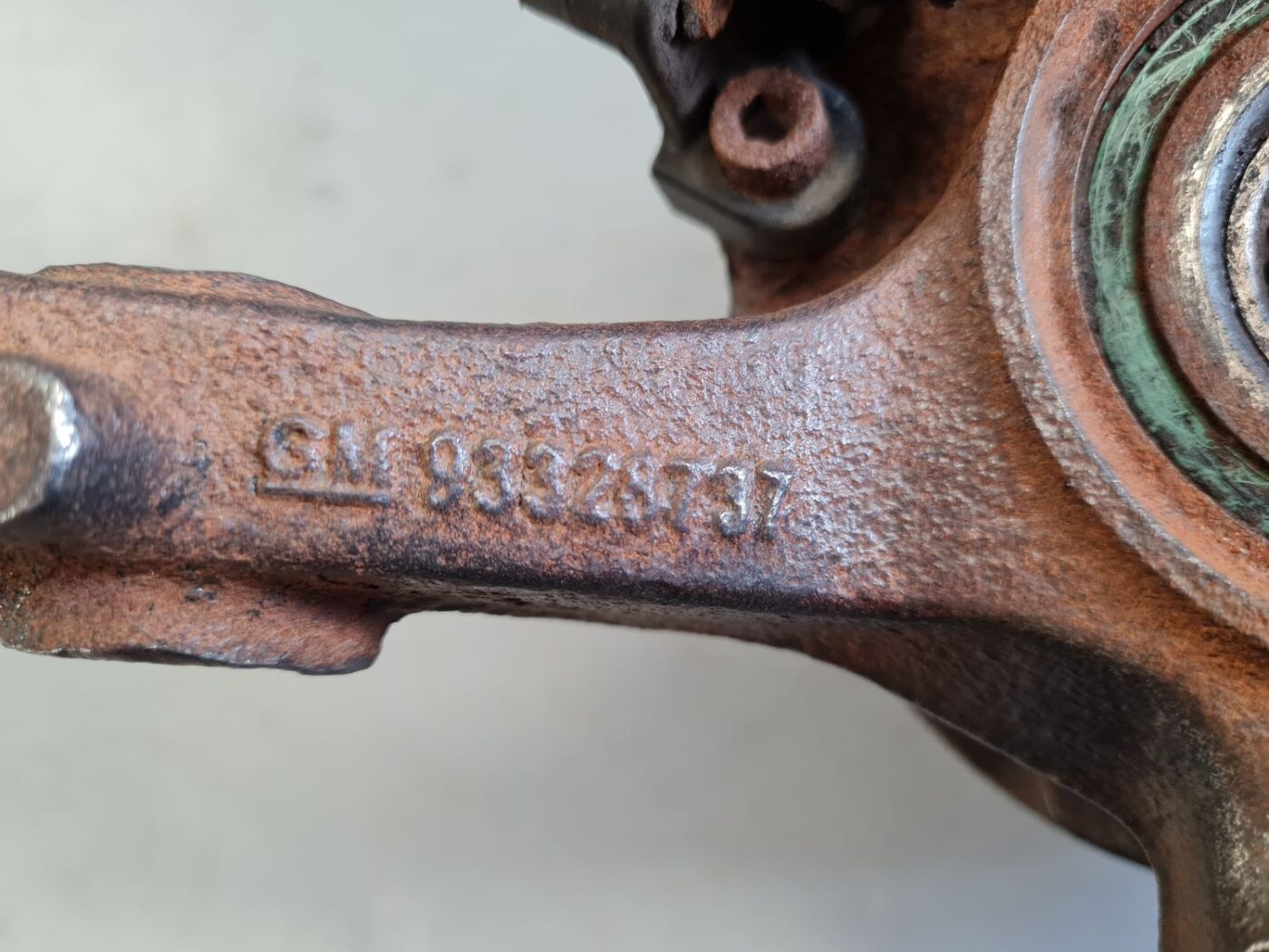 Stūres šarnīrs priekšā pa kreisi priekš OPEL MERIVA 2004 2 Stūres šarnīrs priekšā pa kreisi priekš OPEL MERIVA 2004