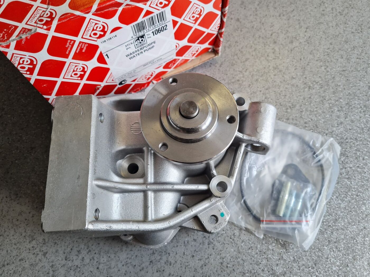 Ūdens sūknis priekš 2 Ūdens sūknis priekš