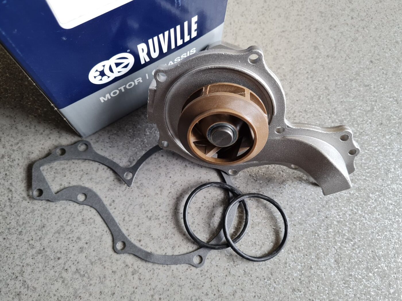 Ūdens sūknis priekš 2 Ūdens sūknis priekš