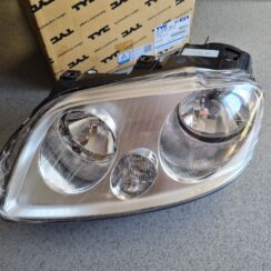 Priekšējais kreisais lukturis priekš