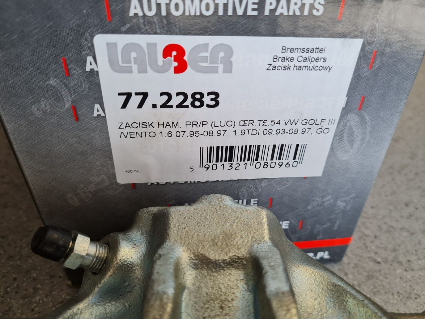 Priekšējais labais suports priekš 3 Priekšējais labais suports priekš