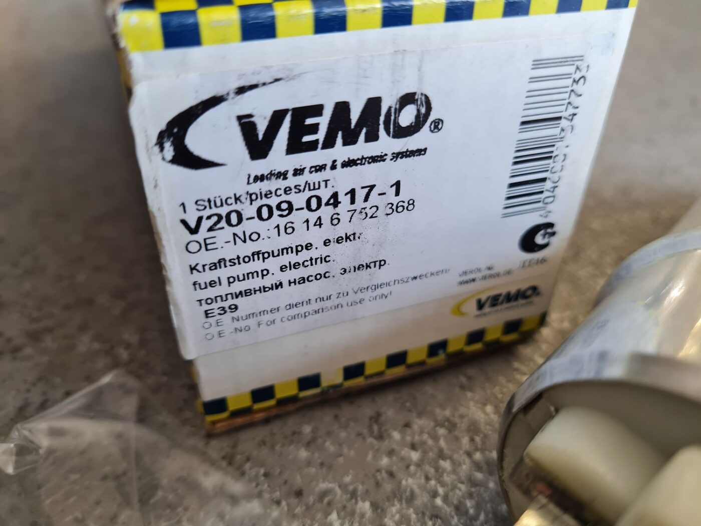 Degvielas tvertnes sūknis priekš 3 Degvielas tvertnes sūknis priekš