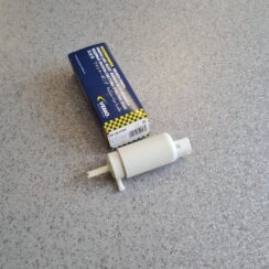 Mazgātāja šķidruma sūknis priekš NEW AND USED CAR SPARE PARTS