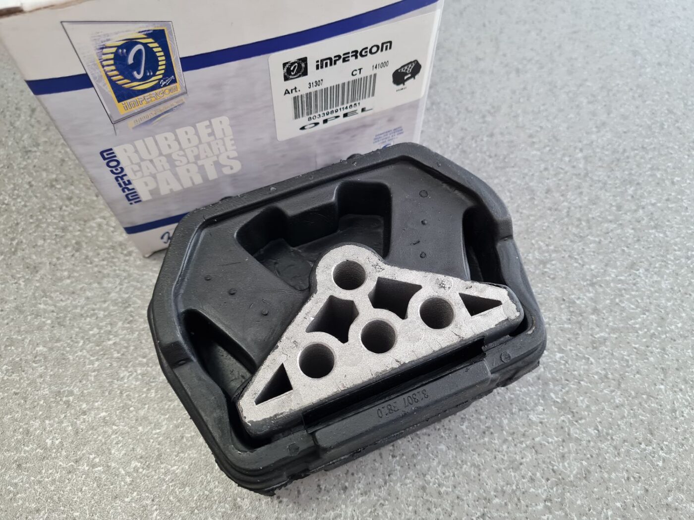 Dzinēja spilvens priekš