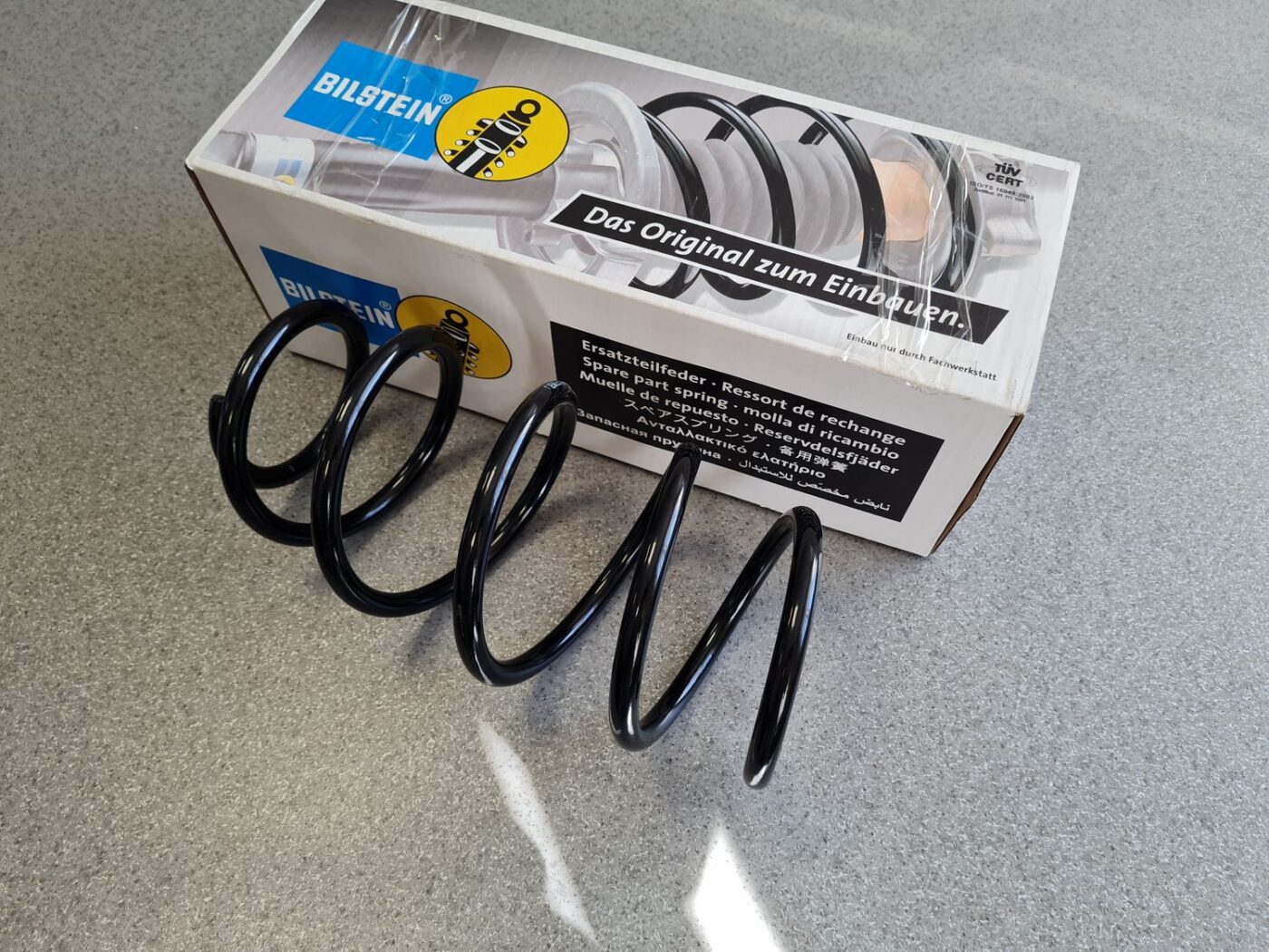 Priekšēja atspere priekš 2 Priekšēja atspere priekš