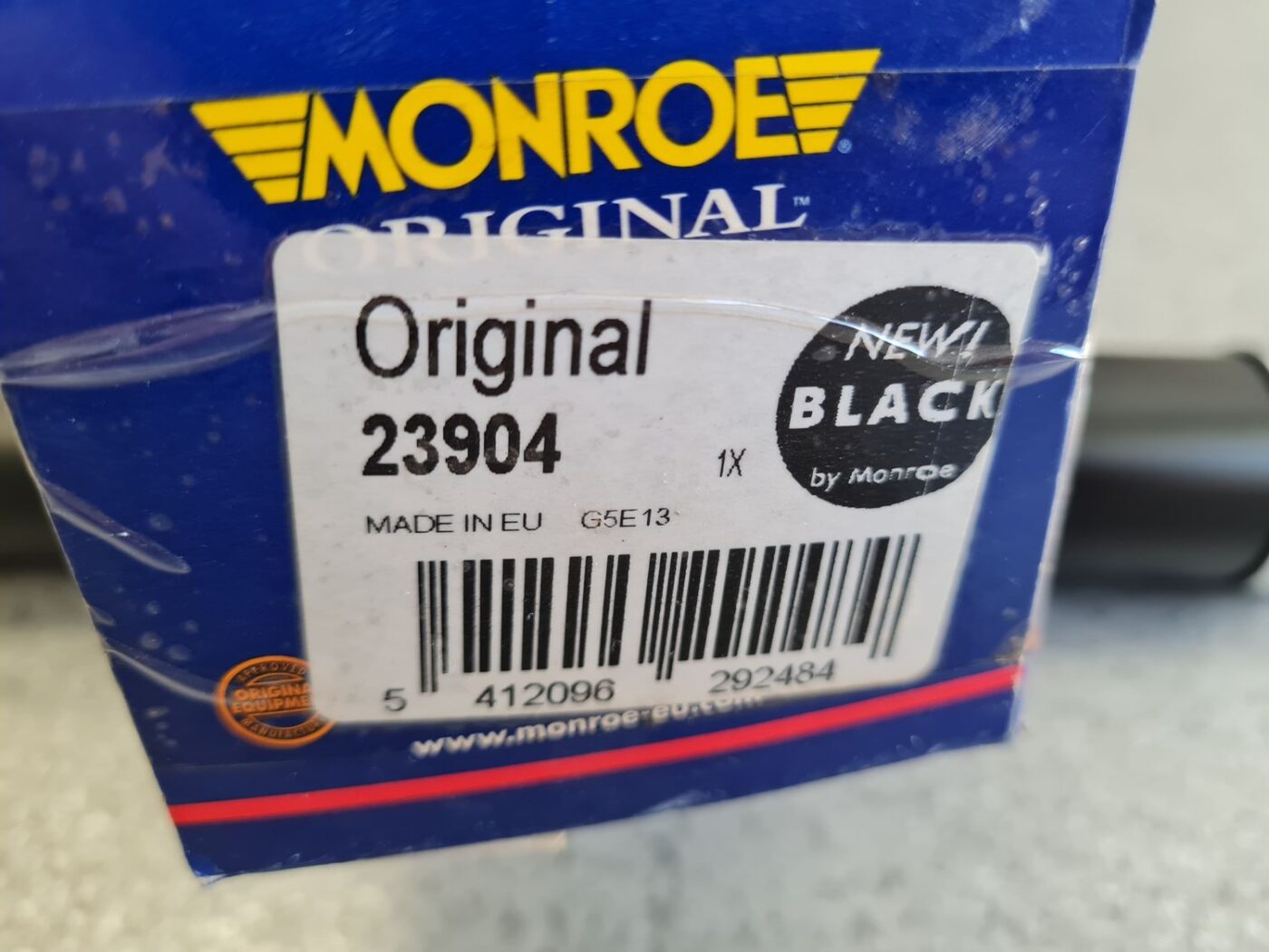 Aizmugurējais amortizators priekš 2 Aizmugurējais amortizators priekš