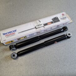 Aizmugurējais amortizators priekš