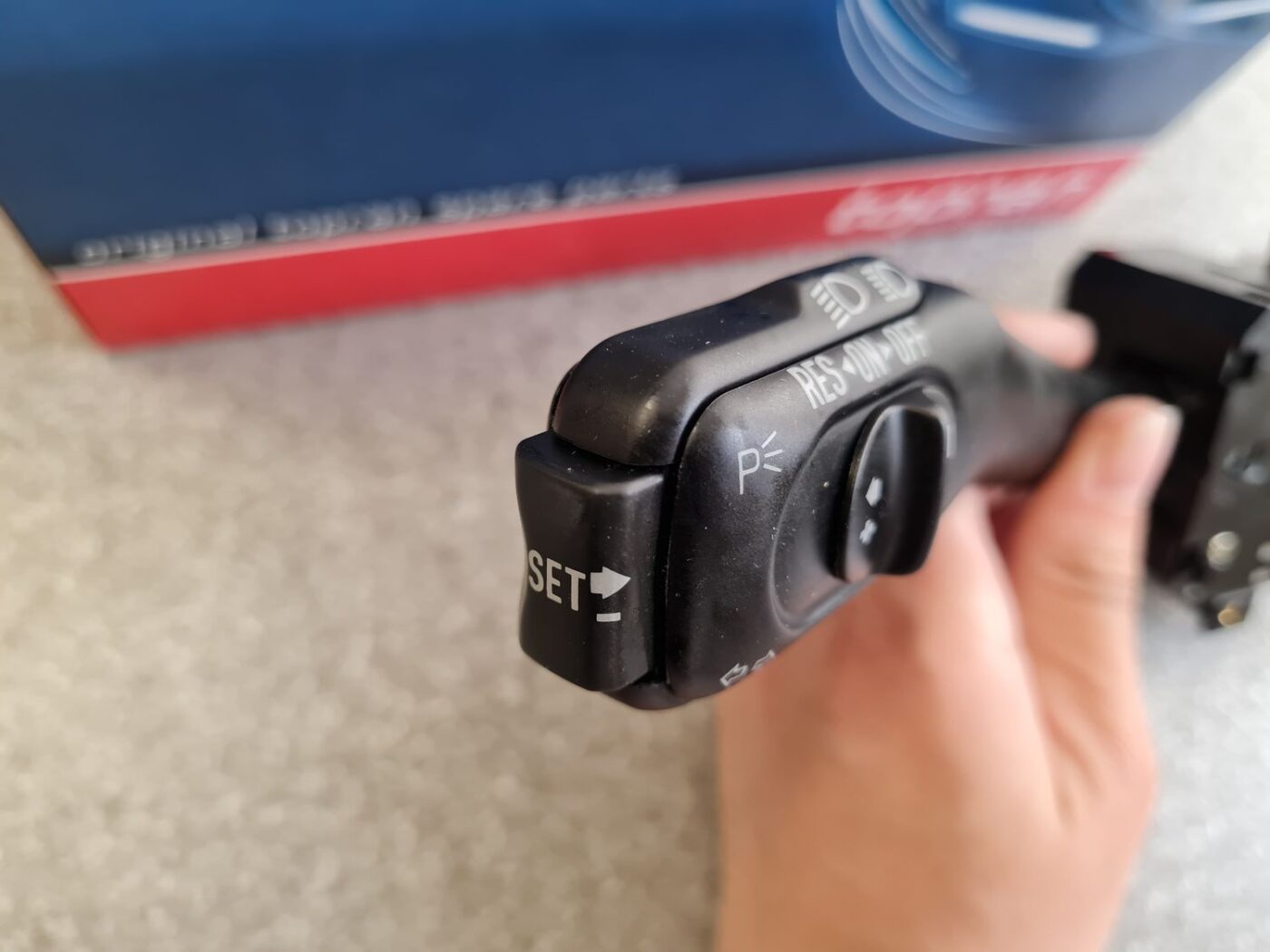 Pagrieziena rādītāju slēdzis priekš