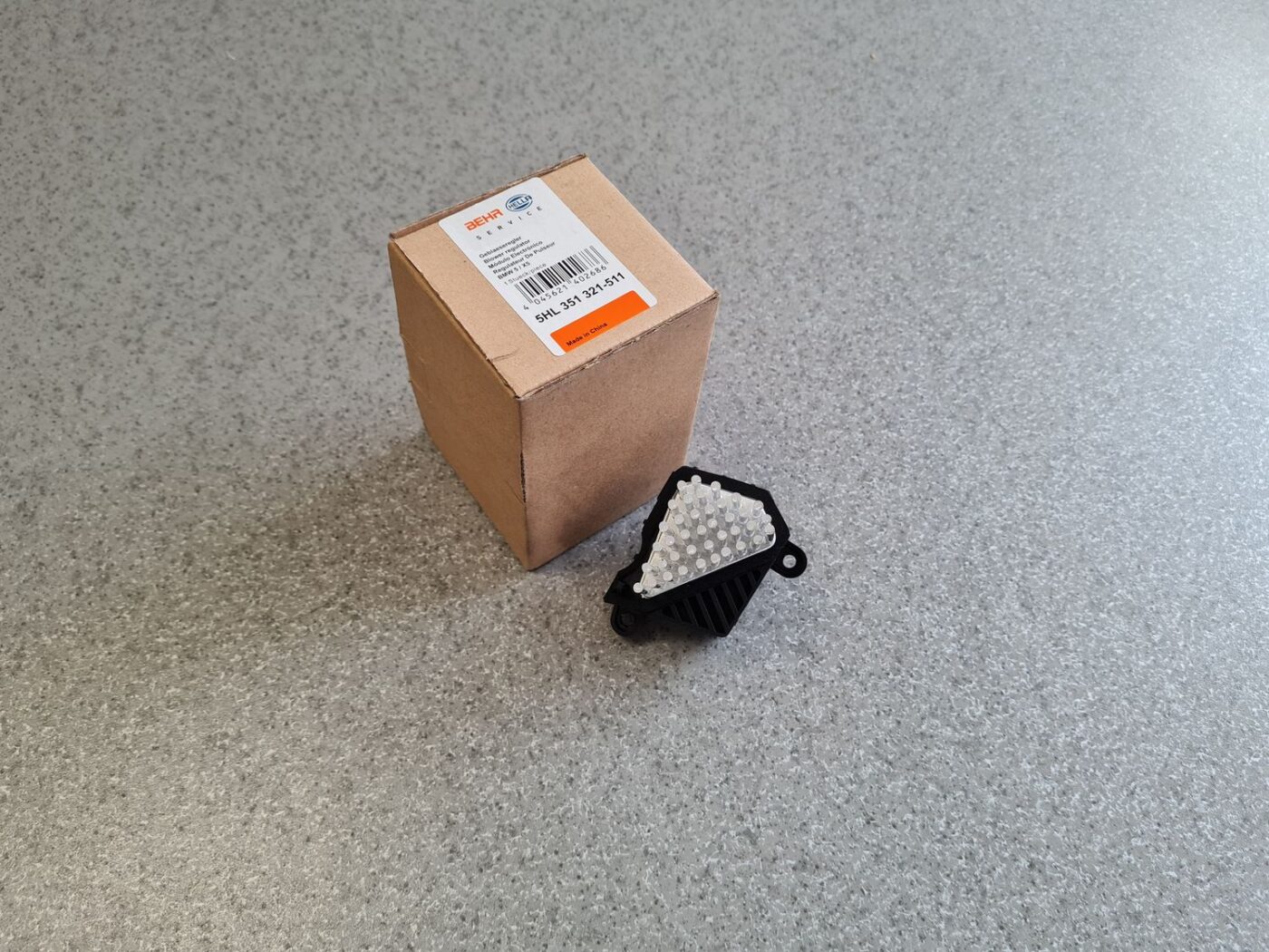 Salona ventilatora rezistors priekš