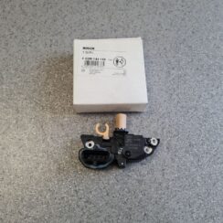 Ģeneratora sprieguma regulators priekš