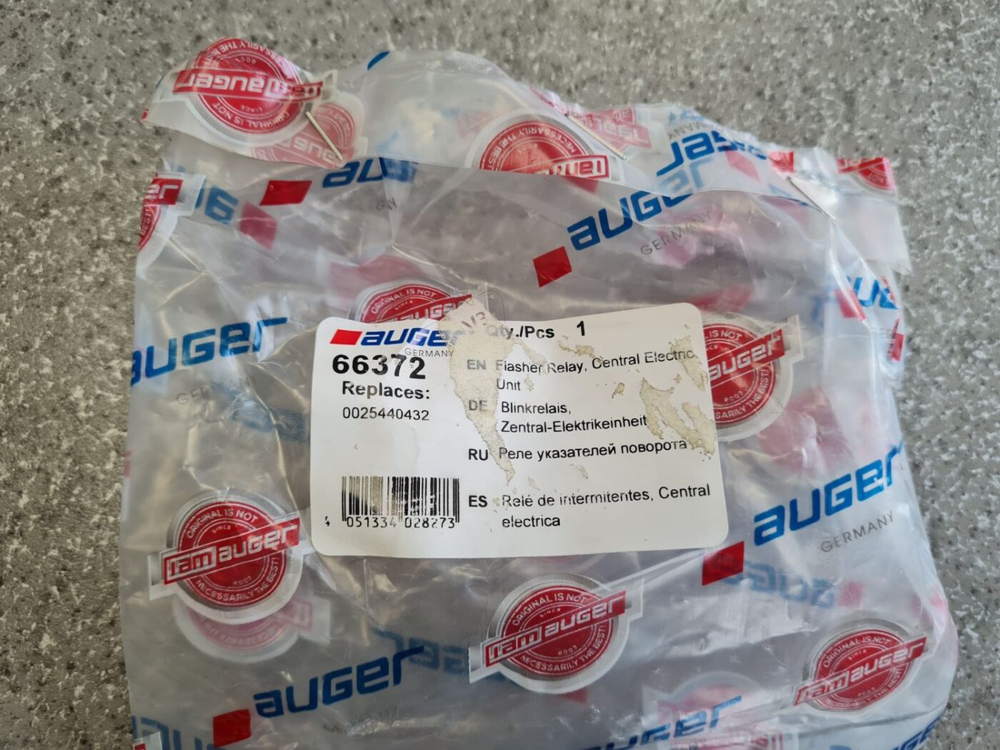 Pagrieziena lukturu releja priekš 3 Pagrieziena lukturu releja priekš