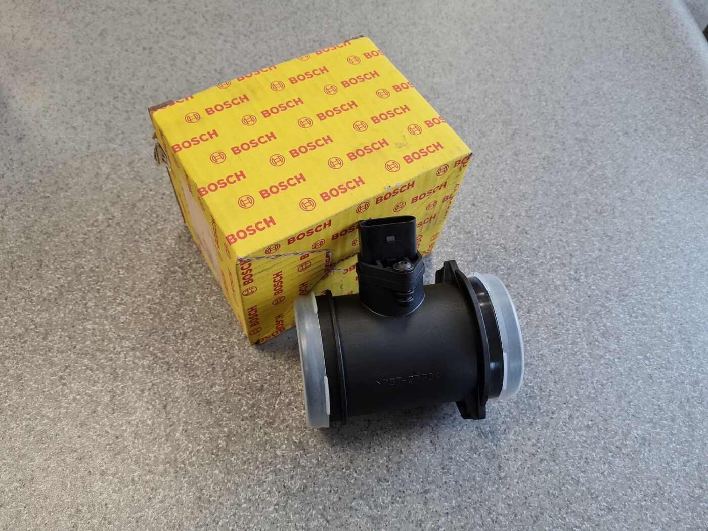 Gaisa plūsmas mērītājs priekš 1 Gaisa plūsmas mērītājs priekš