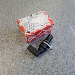 Kloķvārpstas devējs priekš