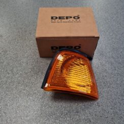 Pagrieziena signala lukturis priekš