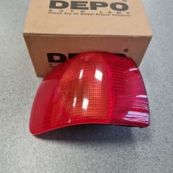 Aizmugurējais kreisais lukturis priekš