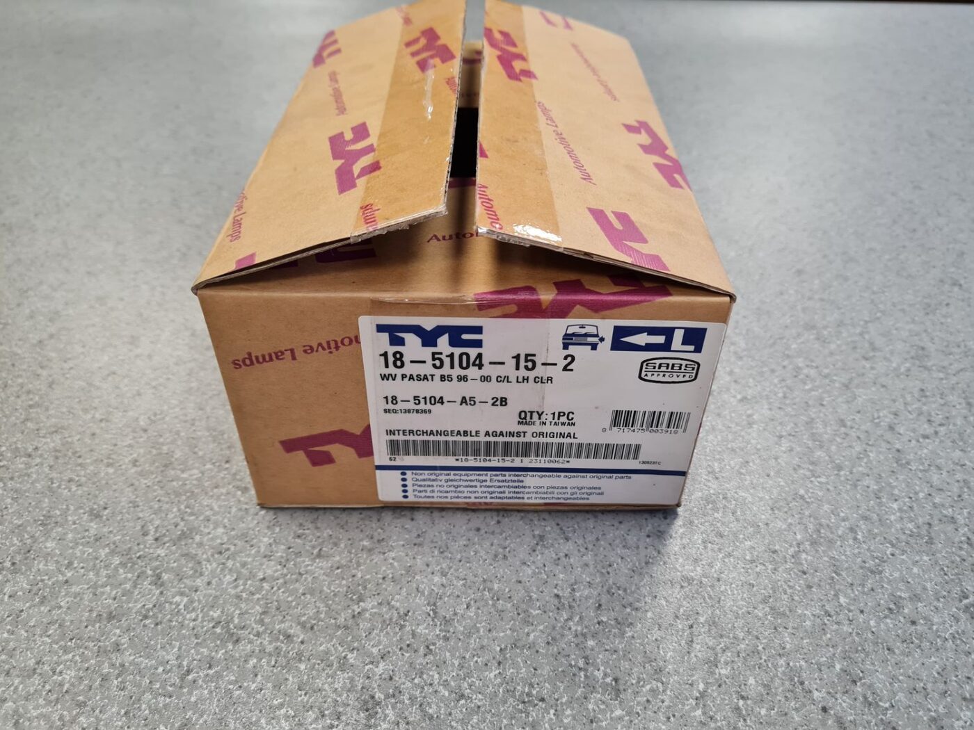 Pagrieziena signala lukturis priekš 3 Pagrieziena signala lukturis priekš