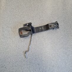 Durvju roktura iekšējais stiprinājums priekš TOYOTA RAV 4 2006