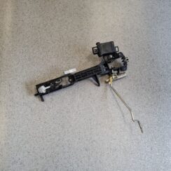 Durvju roktura iekšējais stiprinājums priekš LEXUS IS250 2007