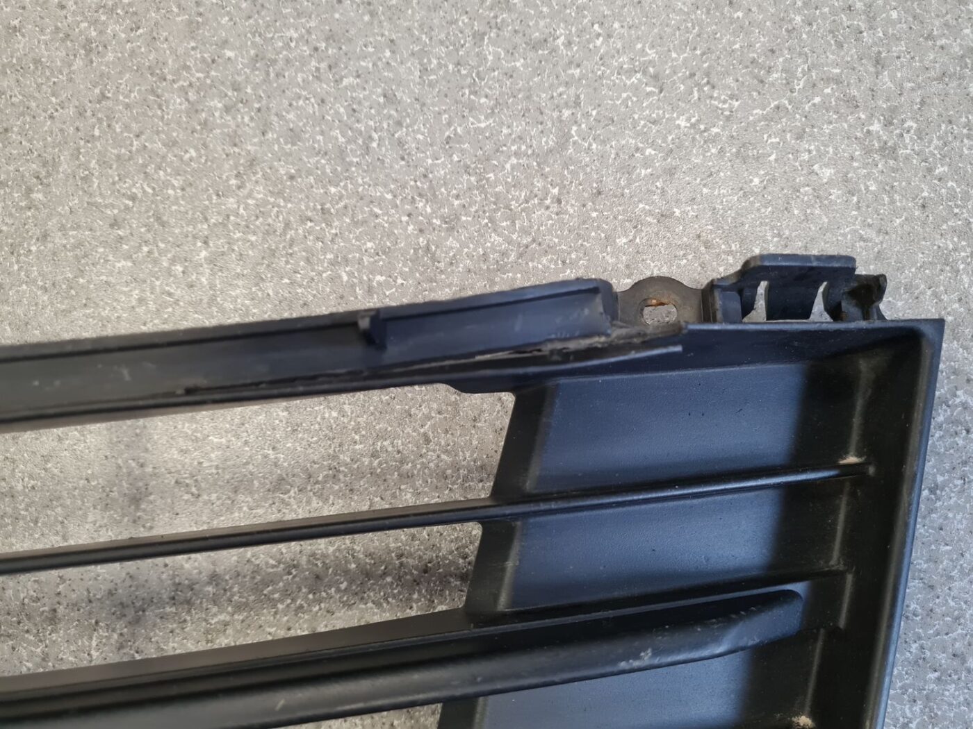 Bufera reste priekš MAZDA 6 2008 12 Bufera reste priekš MAZDA 6 2008